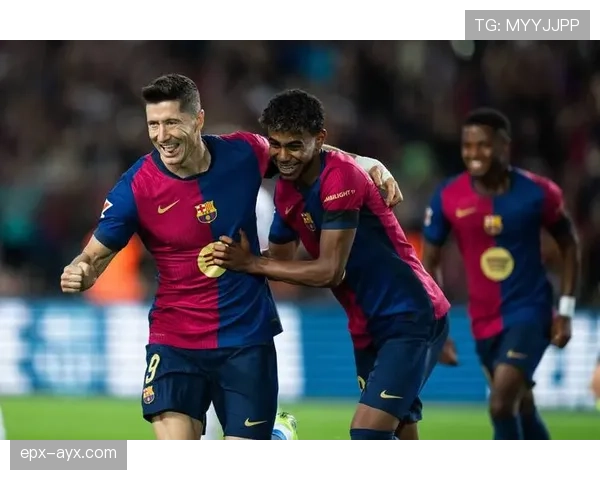 莱万多夫斯基禁区嗅觉与跑位能力解析：进球模型的形成机制